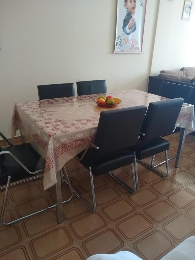 Apartamento Praia Grande Com Wifi E Tv A Cabo Appartement Buitenkant foto